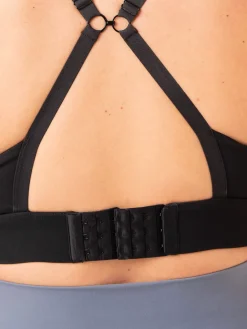 Active Bump Sports Bra