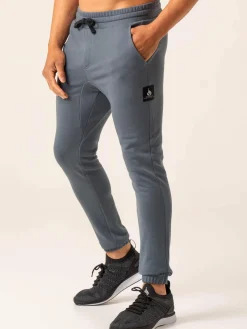Dynamic Track Pant