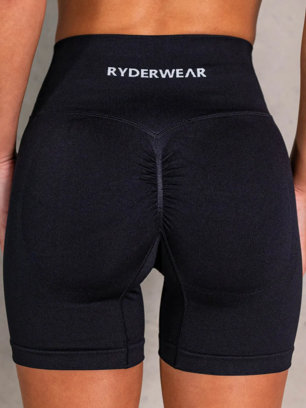 Lift BBL Scrunch Seamless Shorts