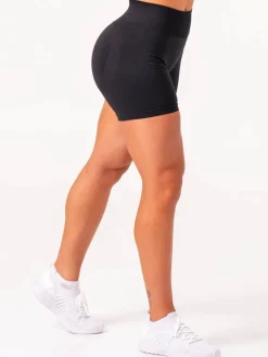Lift Scrunch Shorts