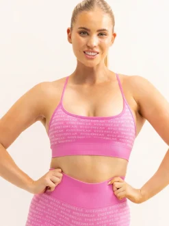 Logo Lux Seamless Sports Bra